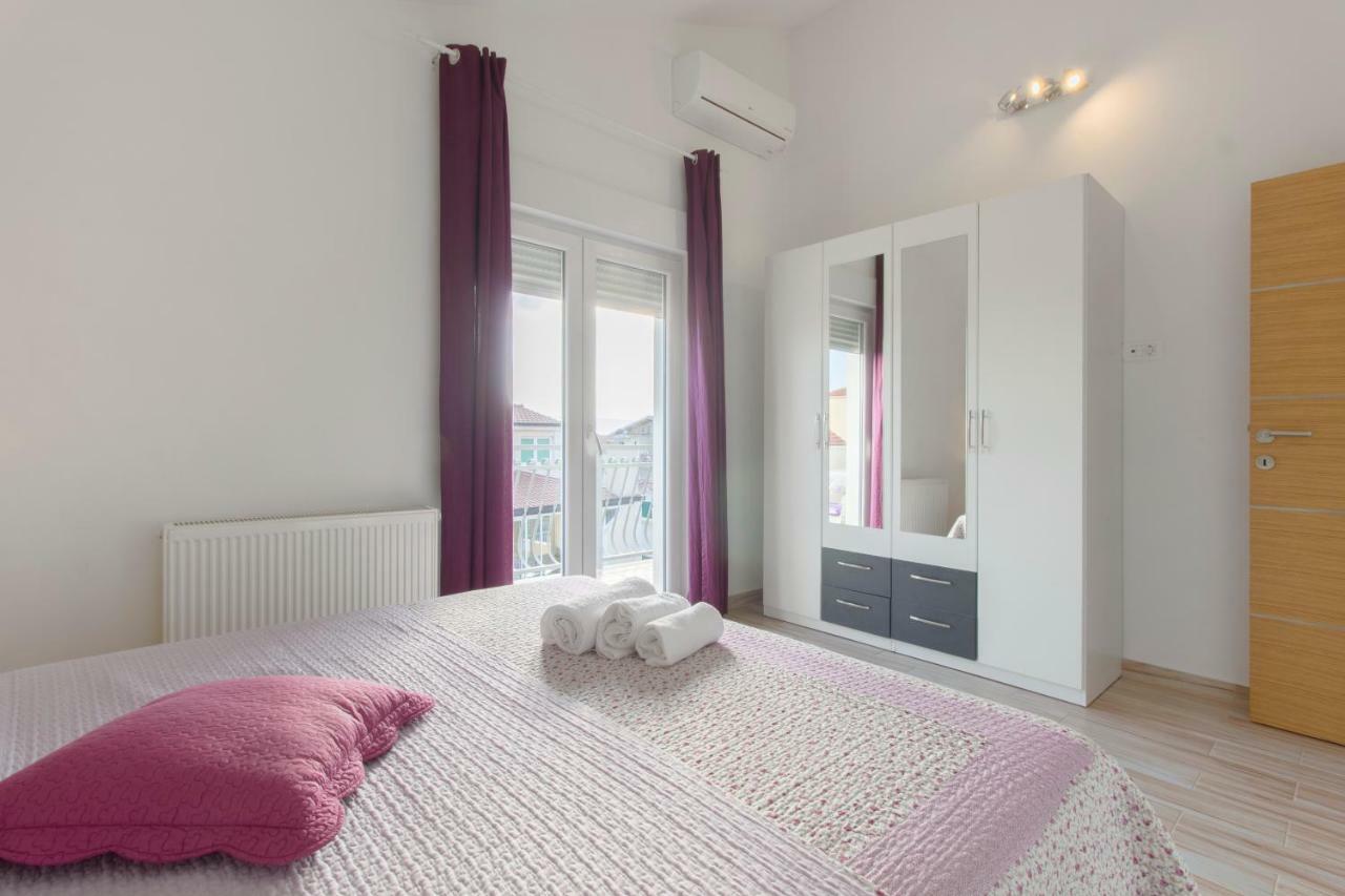 Apartmani Skelin***/**** Kaštela Eksteriør bilde