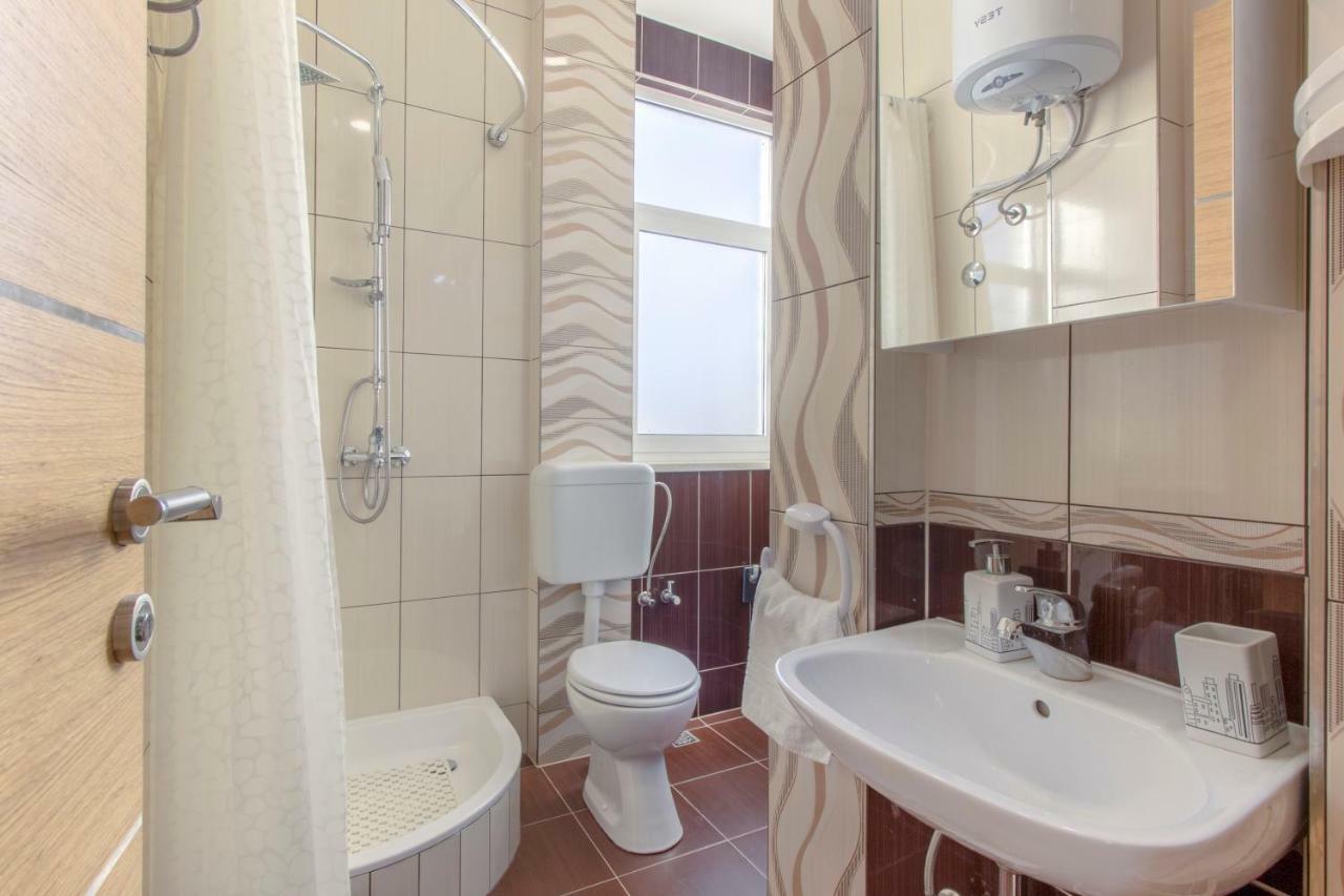 Apartmani Skelin***/**** Kaštela Eksteriør bilde